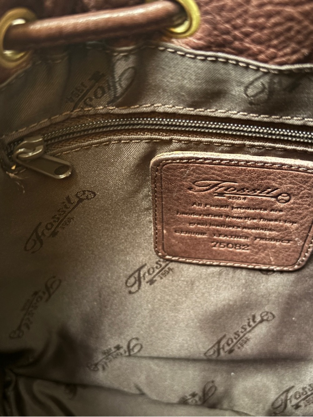 Fossil Brown Pebbled Leather Bucket Bag Drawstring Shoulder Crossbody - Picture 9 of 10